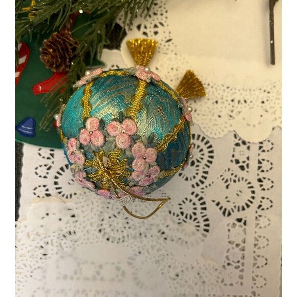 Vintage Handmade Christmas Ball Ornament Turquoise Embroidered Organza Pink Flow - Picture 2 of 4
